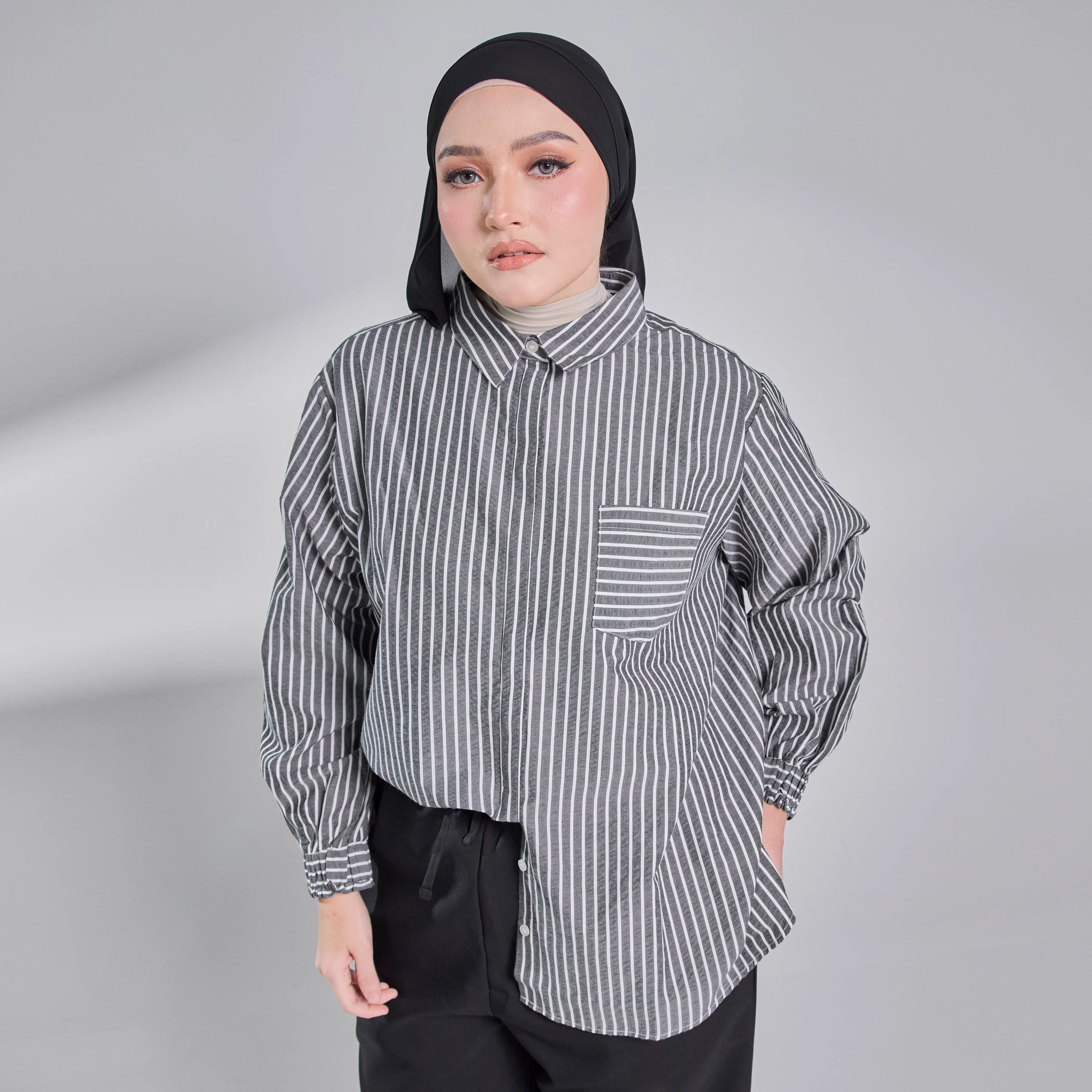 Elora Sheersucker Blouse - Black Stripe