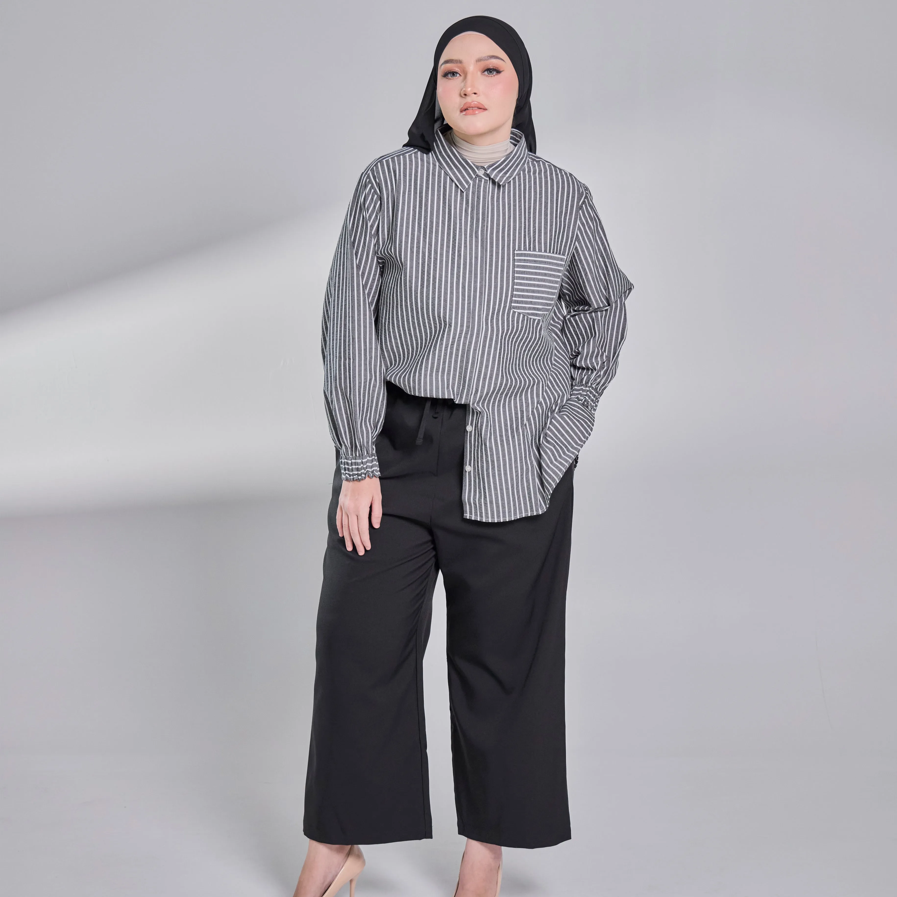 Elora Sheersucker Blouse - Black Stripe