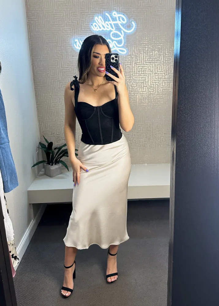 Shondra Waist Elastic Midi Skirt