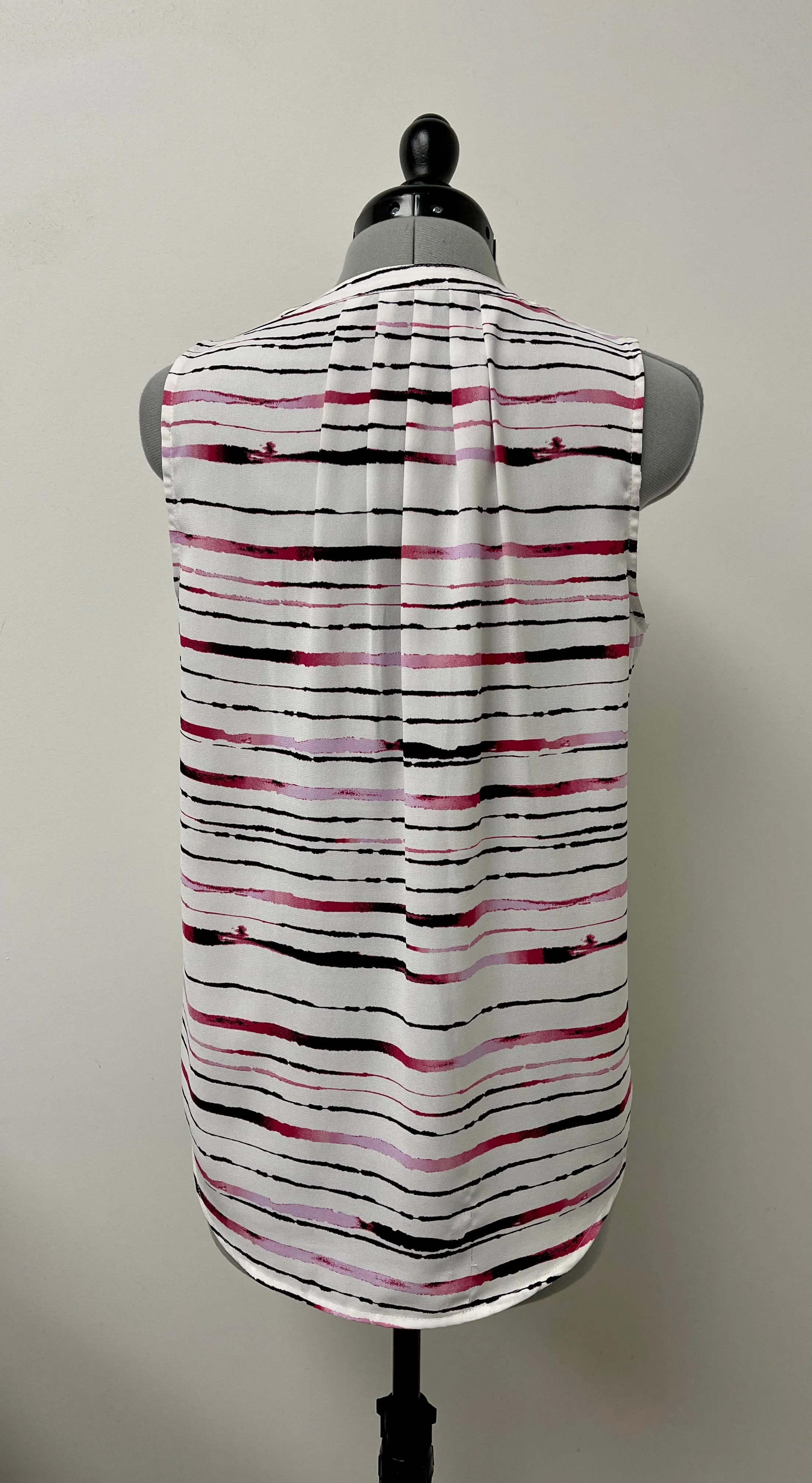 Women’s Apt 9 Sleeveless Blouse, Small