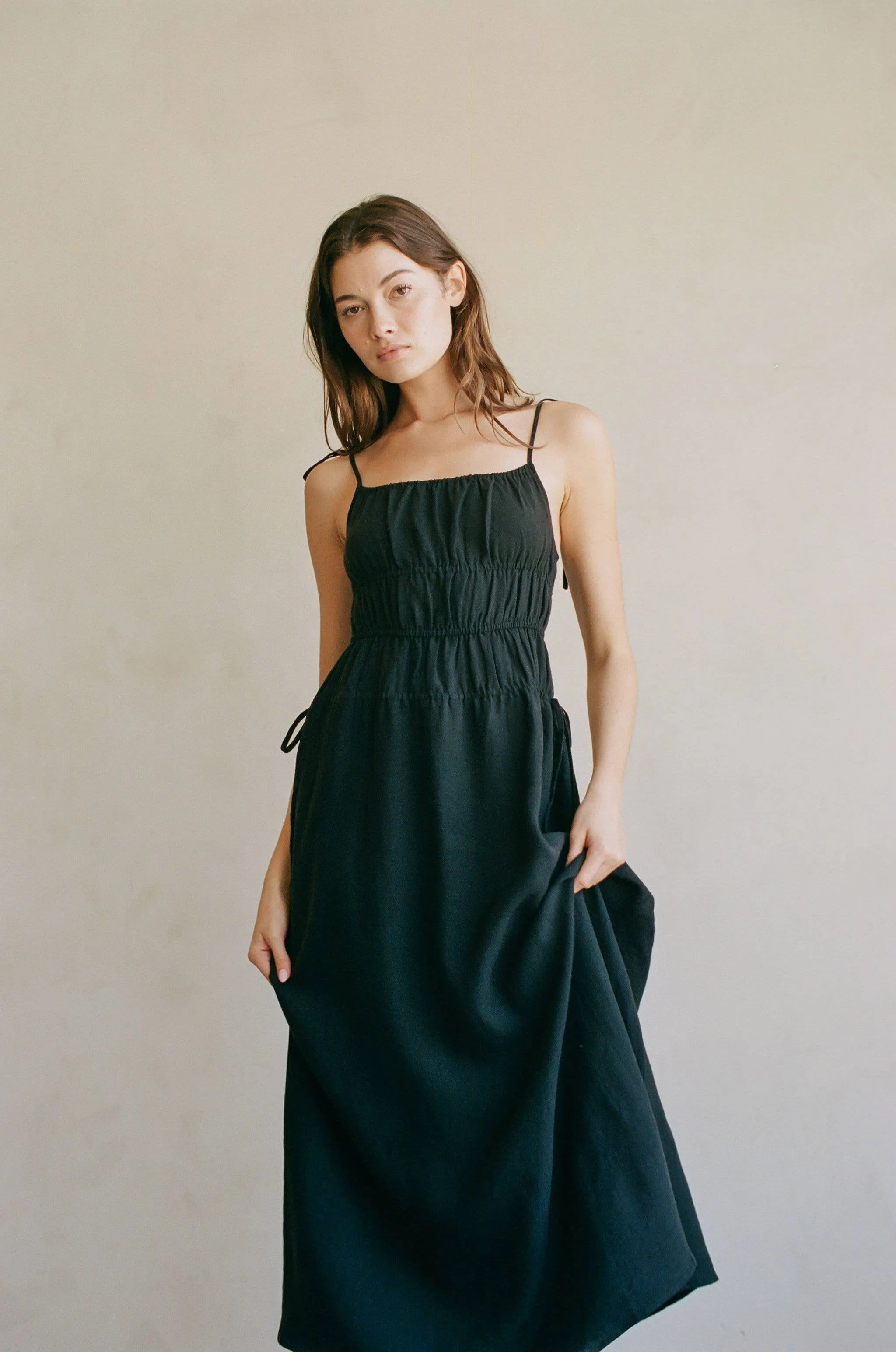 Woven Linen Strap Shoulder Maxi Dress - Black