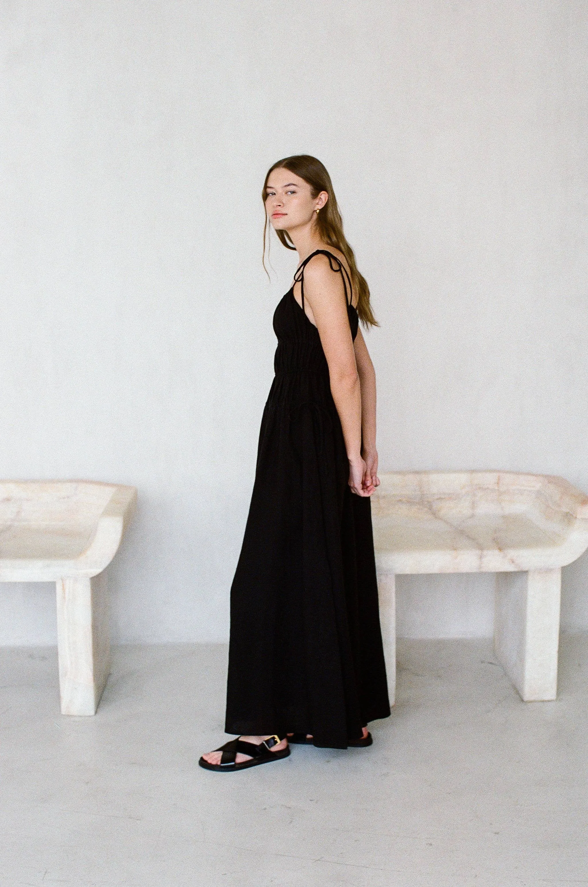 Woven Linen Strap Shoulder Maxi Dress - Black